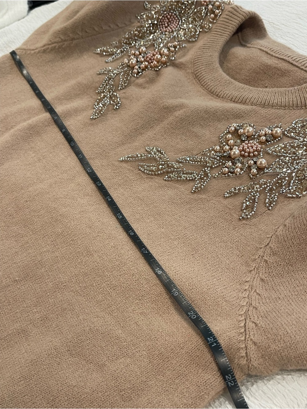SHEIN Camel Beaded Floral Crewneck Sweater - Picture 5 of 6